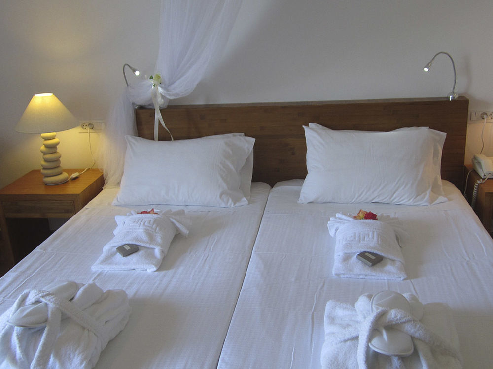 Ionian Princess Suites Hotel Acharavi  Exterior foto